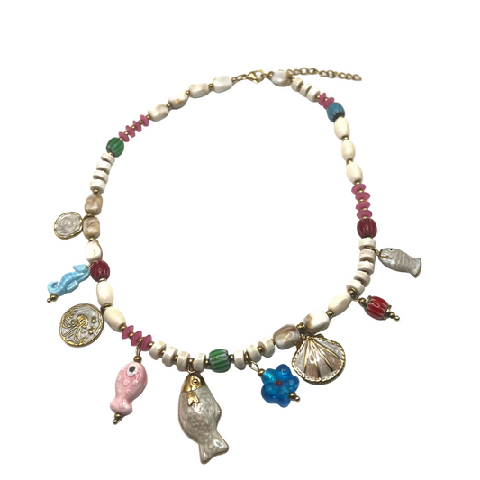 Collana NASSA | Catena con Ciondoli Marini e Pietre Naturali – Eldra Milano