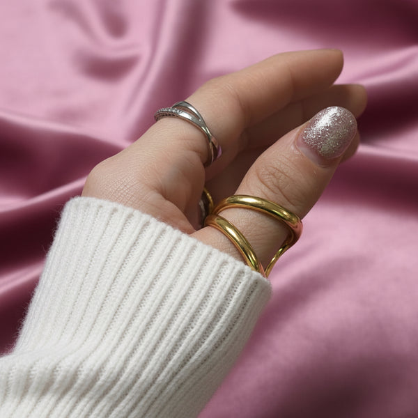 COMBO ESSENTIAL CUBE | Set Anello & Ear Cuff Singolo in A…
