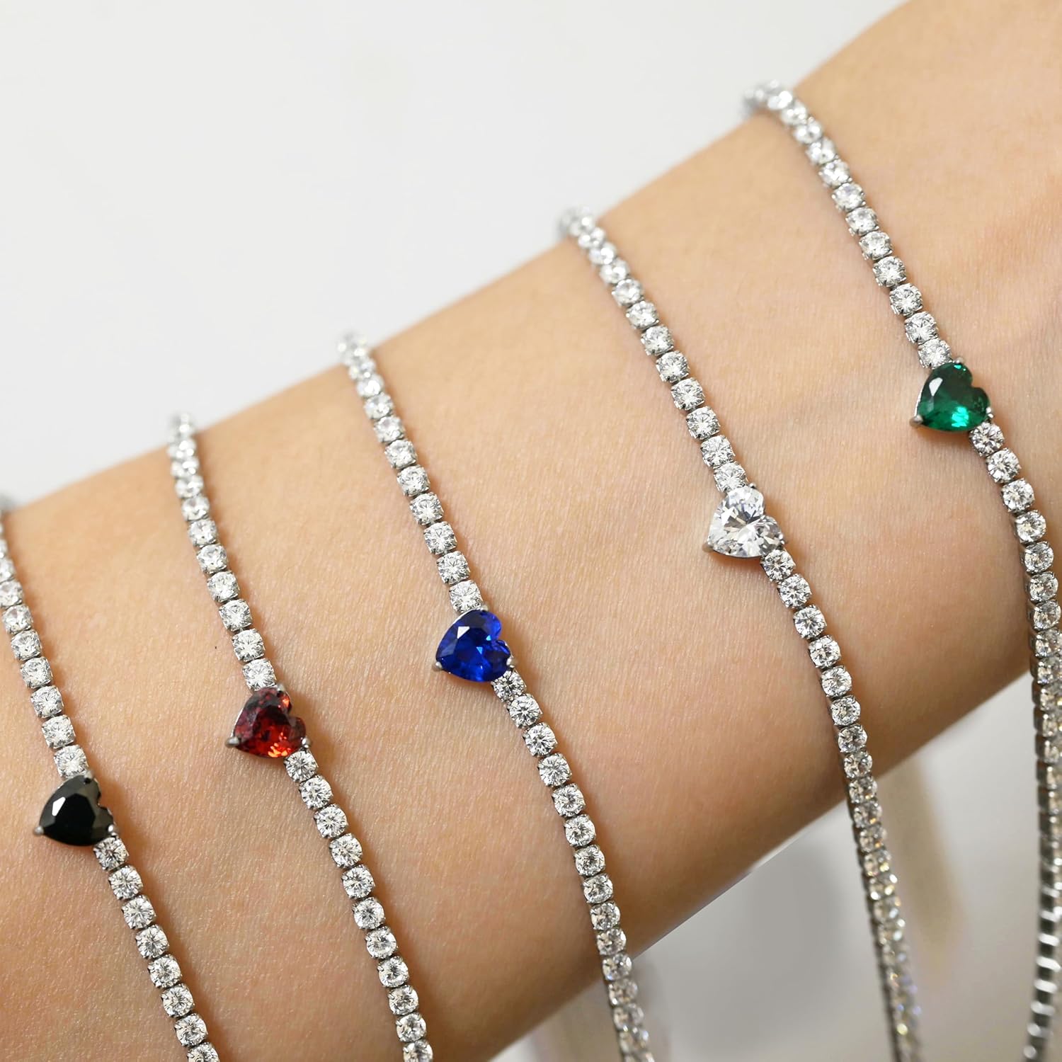 Bracciale Tennis Heart Gem | chiusura con cursore
