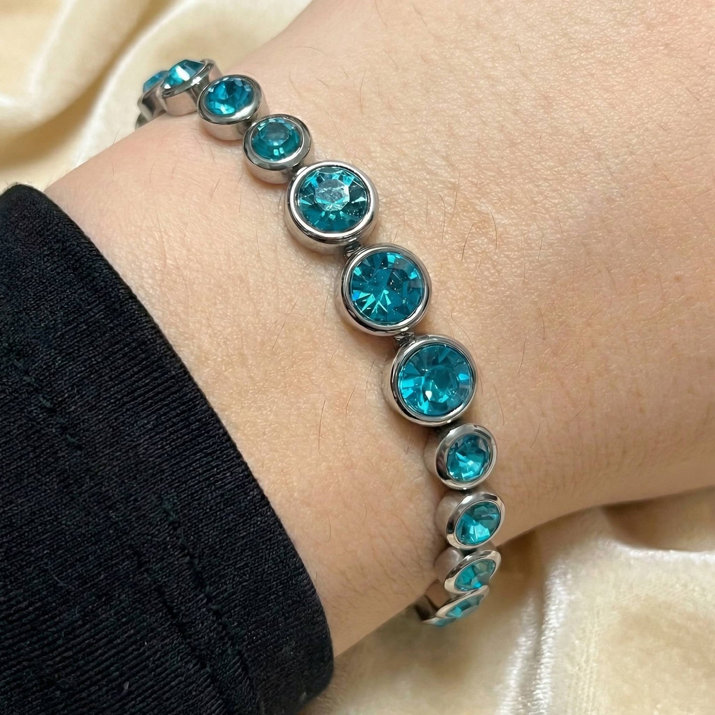 Bracciale "Infinity Glow" – Tennis Graduato