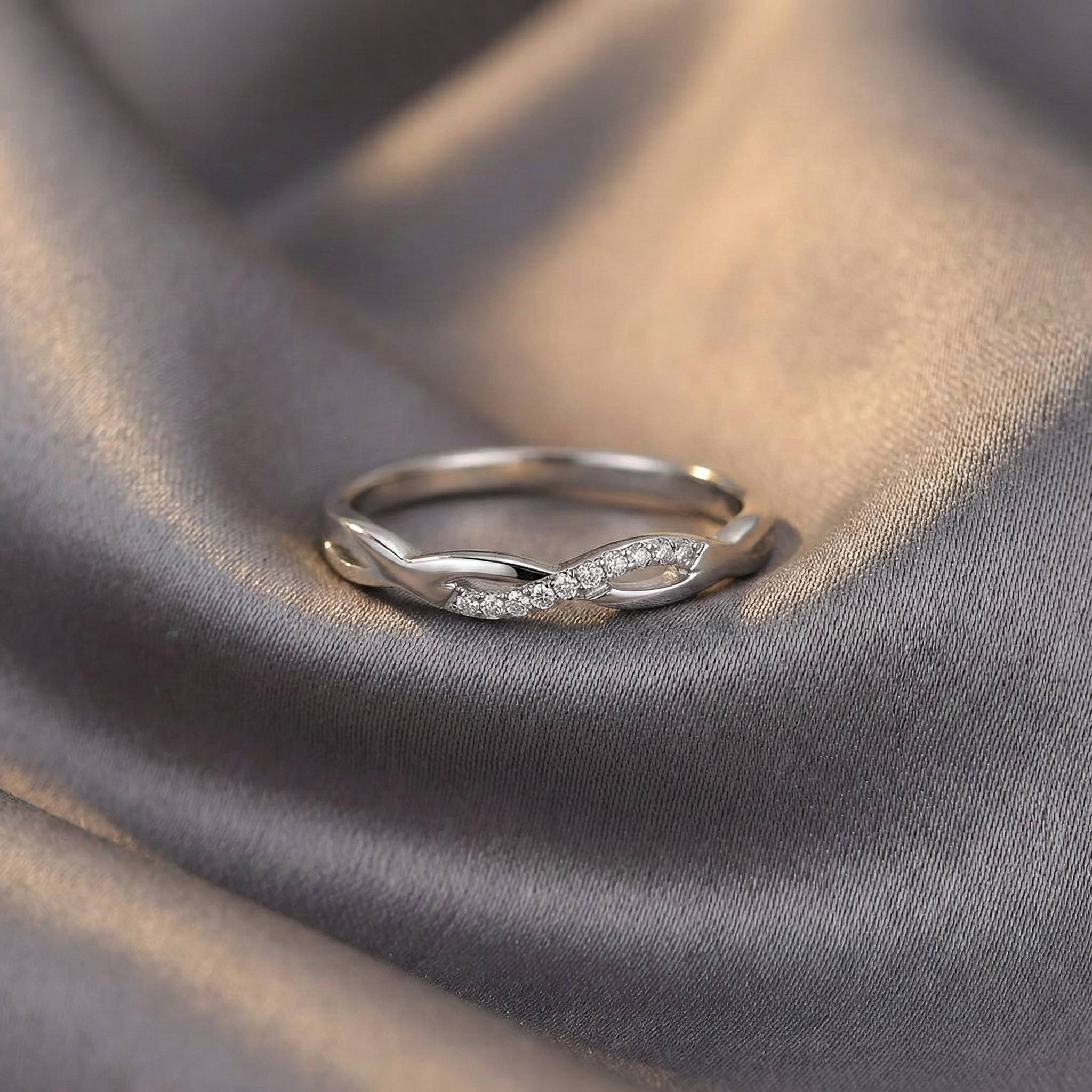 Anello Infinity Aura