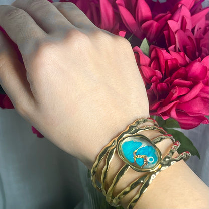 Bracciale Rigido TURQUOISE WAVE – Design a Fasce Ondulate e Pietra Turchese | Eldra Milano