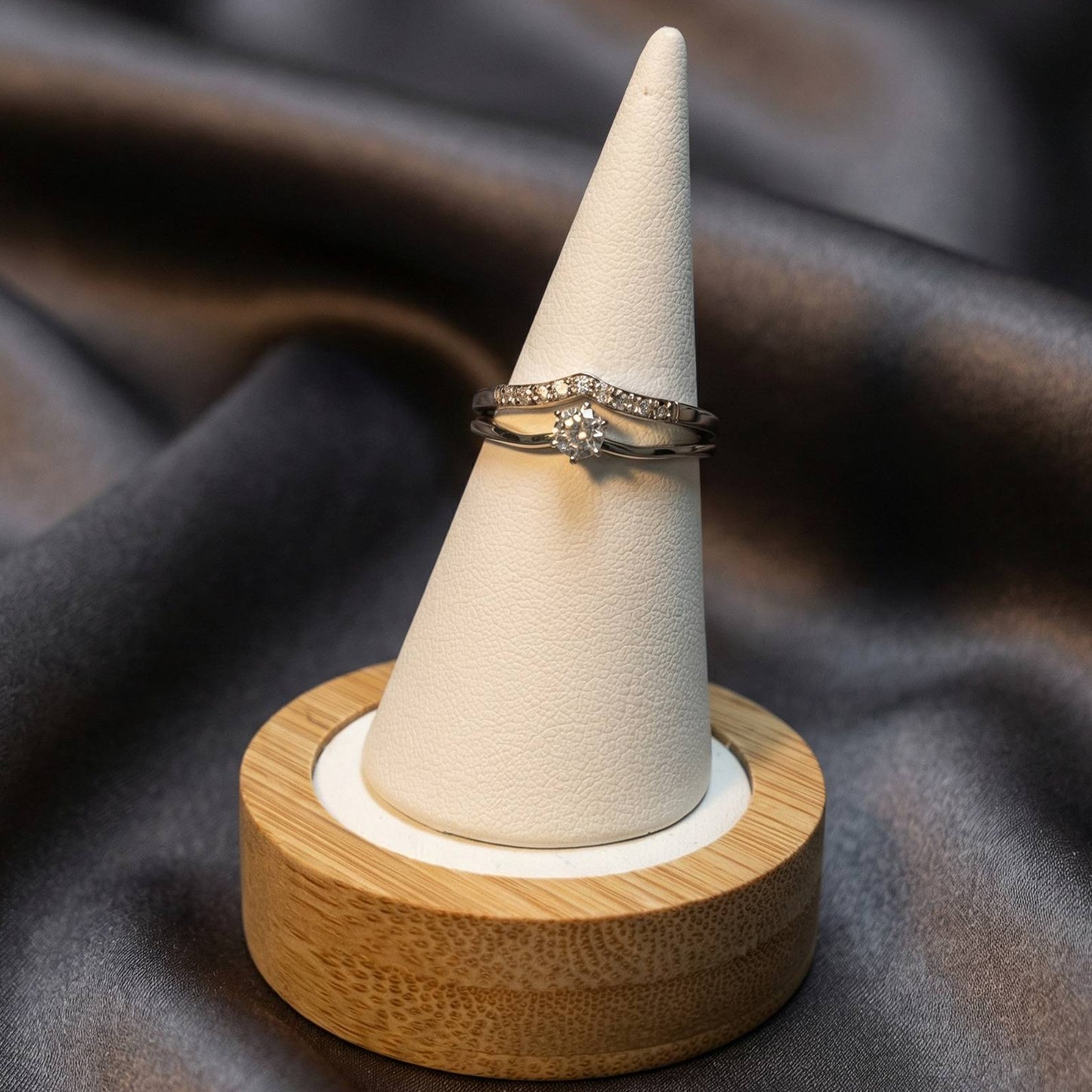 Anello "Aura" - Abbraccio di luce