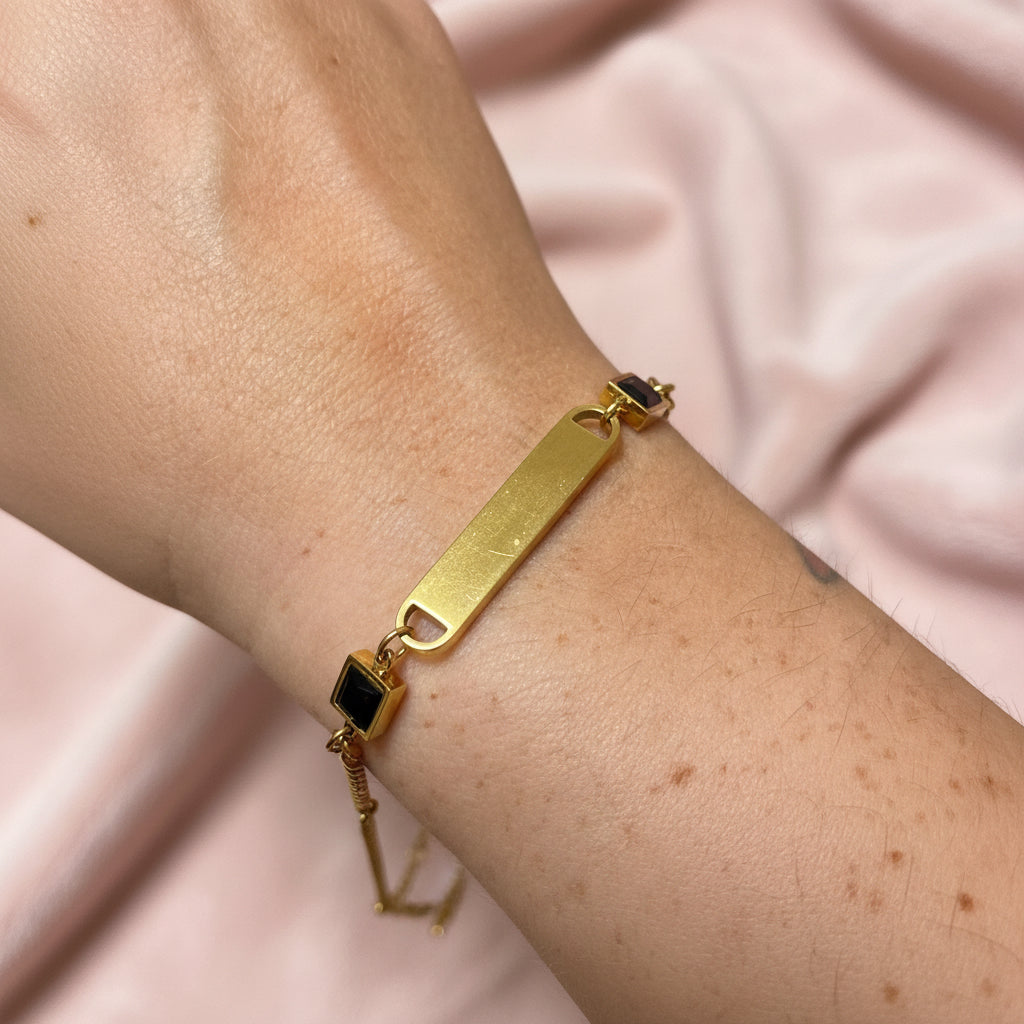 Bracciale con zirconi per incisione personalizzata