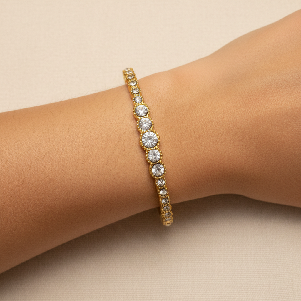 Bracciale rigido graduato con zirconi