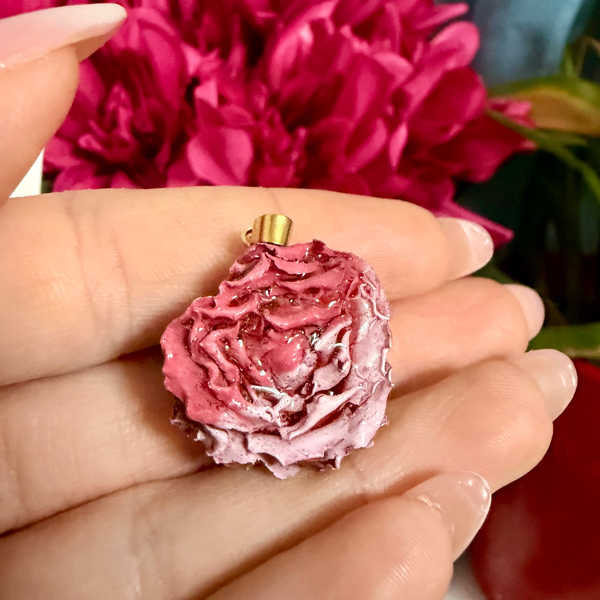 Charm Fiore rosa bocciolo aperto