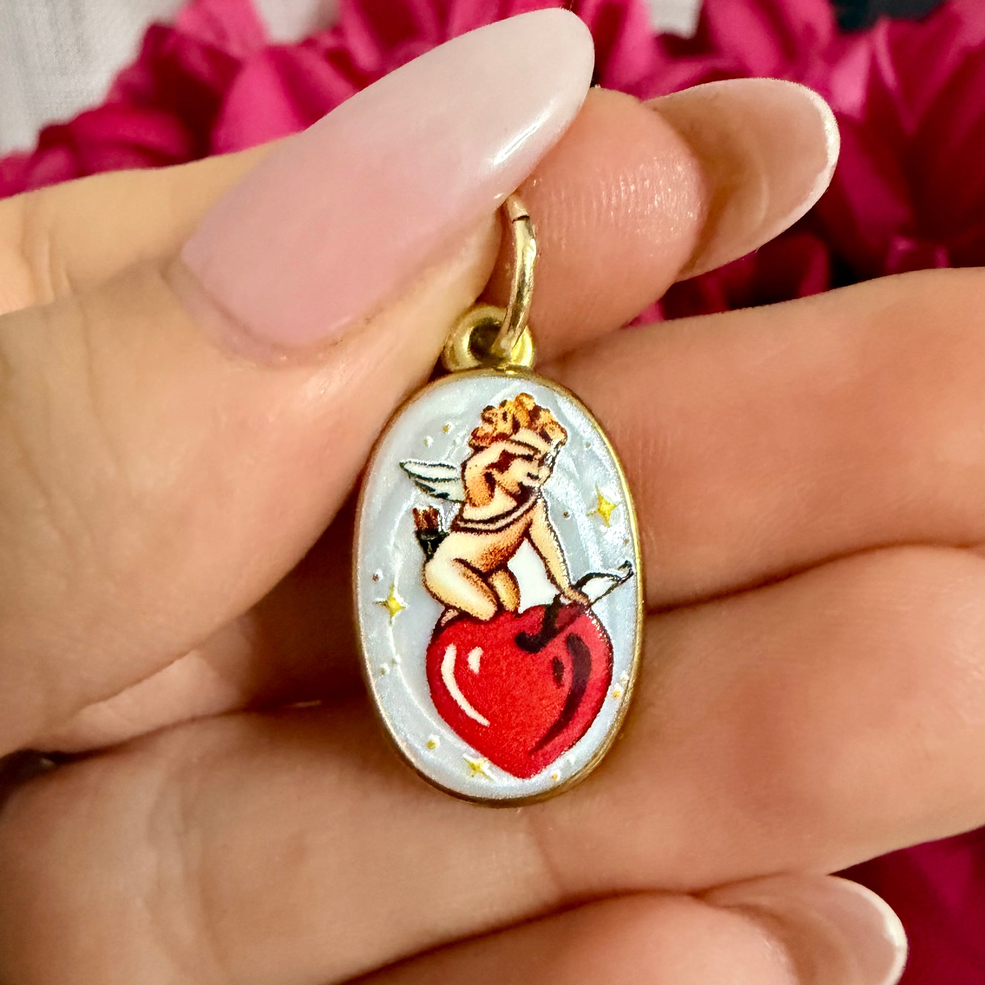 Charm cupido in cerca