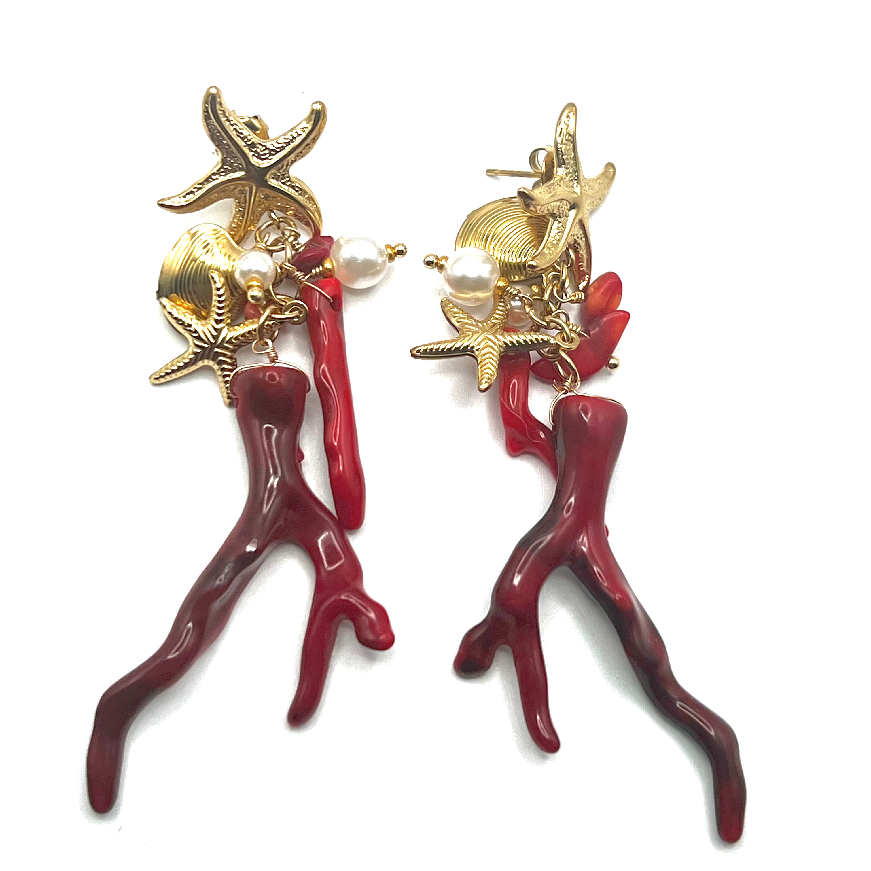 Orecchini CORAL REEF - Pendenti Corallo Rosso e Stelle Marine in Acciaio Inox - Eldra Milano