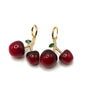 Orecchini CHERRY HOOP | Cerchietti in Acciaio Inox con Ciliegie in Resina – Eldra Milano