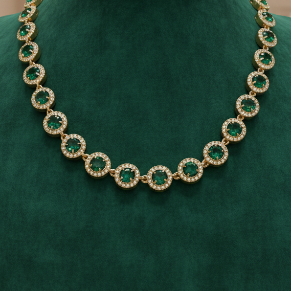Collana ROYAL HALO – Girocollo in Acciaio Inox Oro con Cristalli Continui