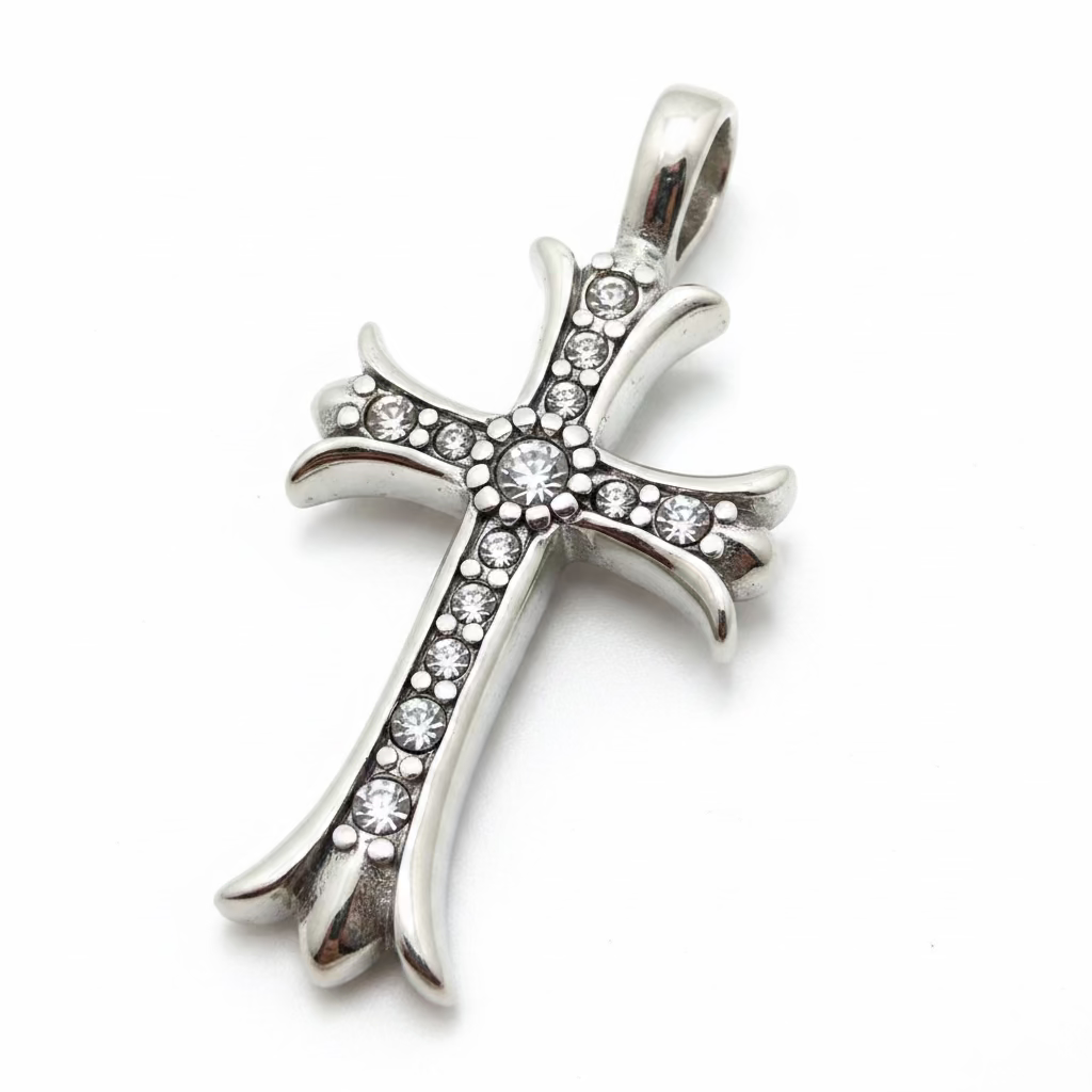 Collana con Croce elegante