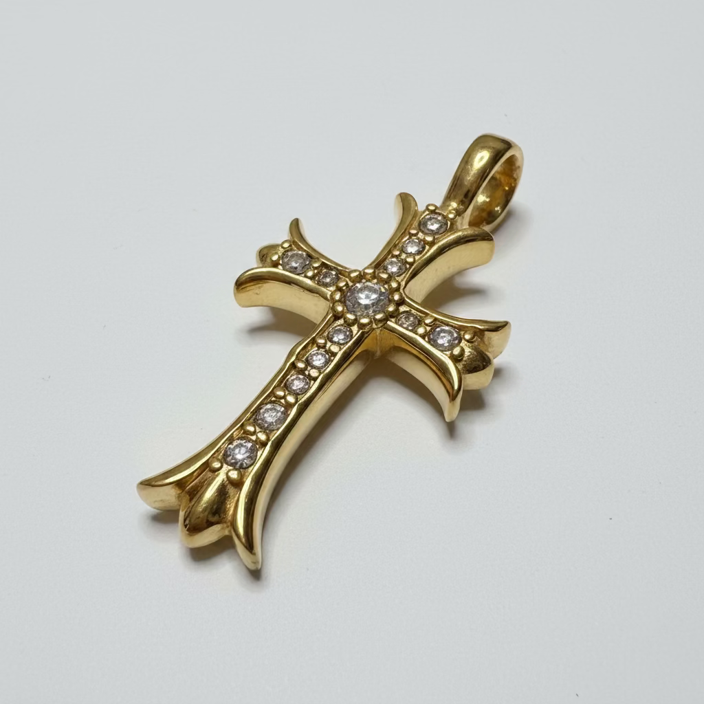 Collana con Croce elegante