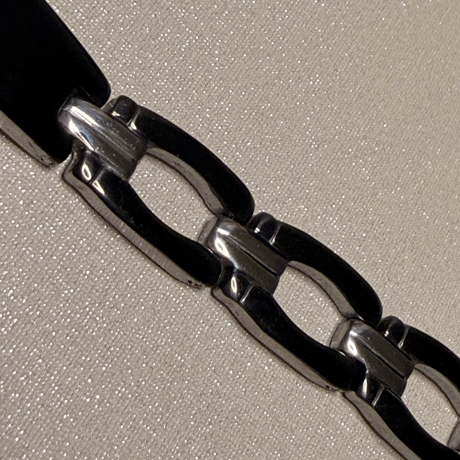 Bracciale total black