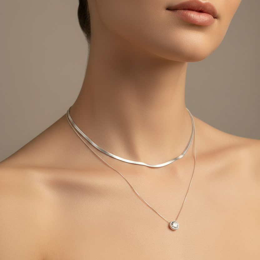 Collana double con punto luce