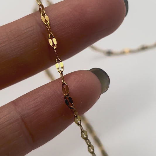 Collana GOLDEN LEAF | Catenina a Trama di Foglie in Acciaio Inox Oro – Eldra Milano