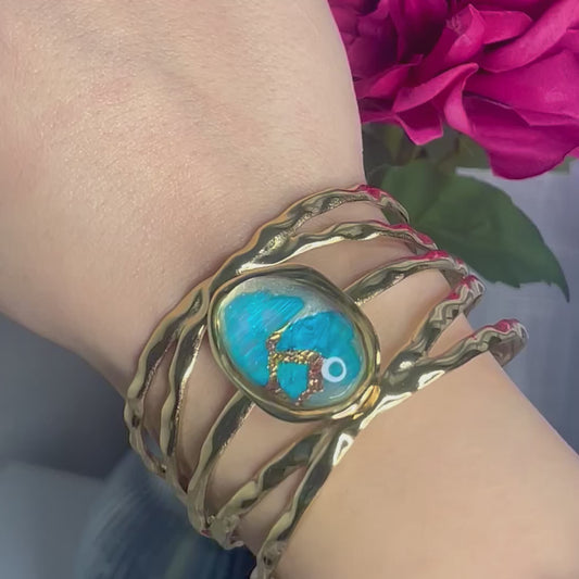 Bracciale Rigido TURQUOISE WAVE – Design a Fasce Ondulate e Pietra Turchese | Eldra Milano